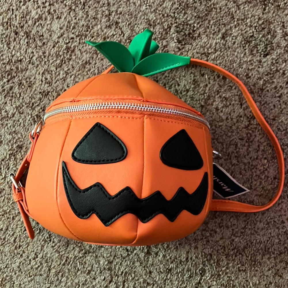 Pumpkin Purse-Marshall’s/TJ Maxx-NWT